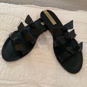 Kaanas Black Bow Sandals